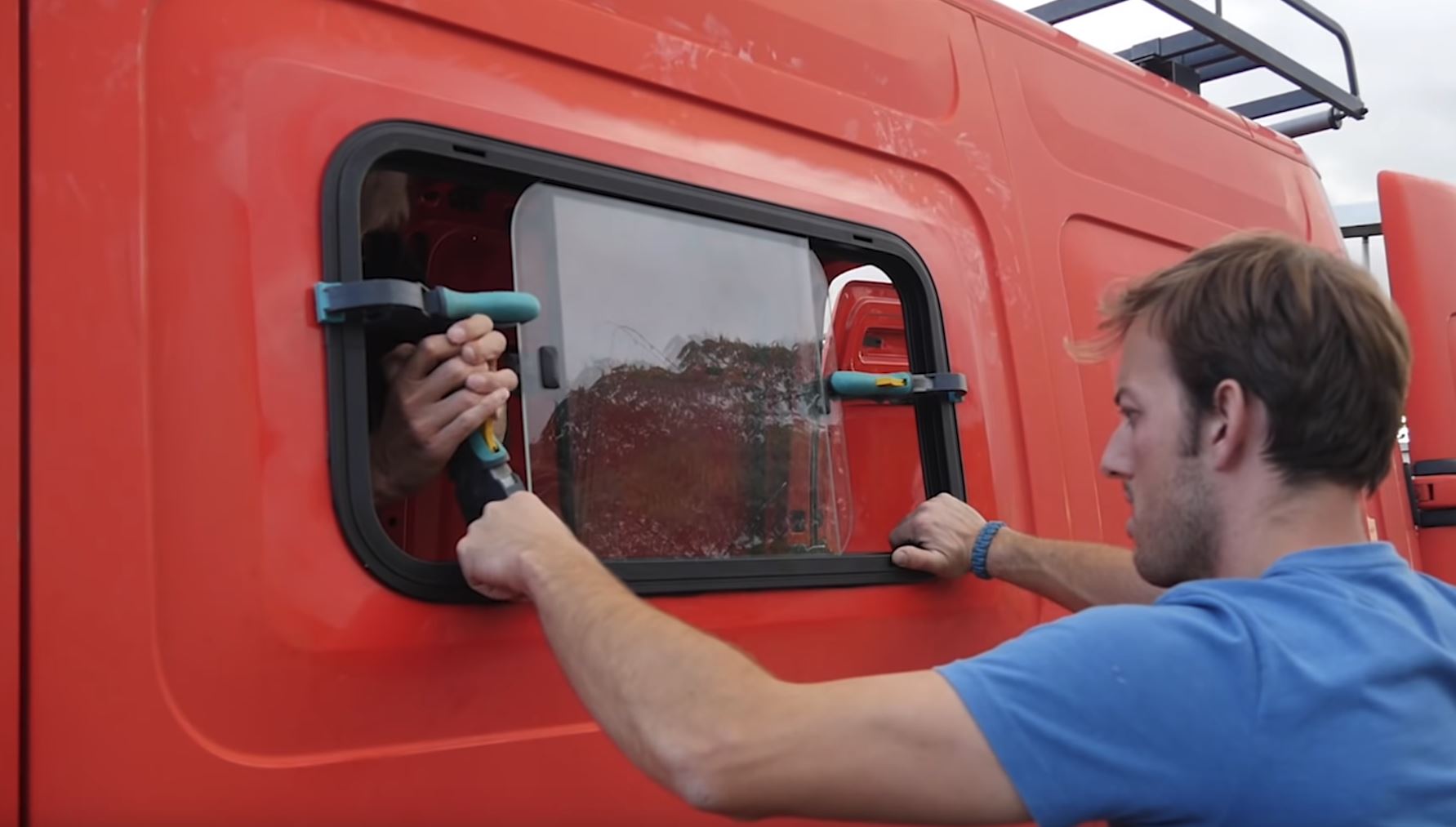 Van Build Details How to build a Camper Van / Studio FeedMass